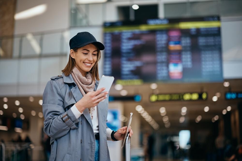 Check-in je možné provést online, nebo na letišti. Pohodlnější a rychlejší je první varianta.
