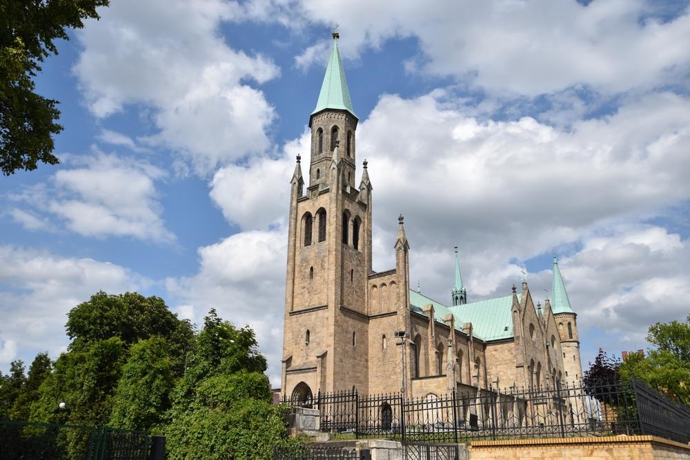 Chorzów kombinuje bohatou historii, kulturu a množství volnočasových aktivit.