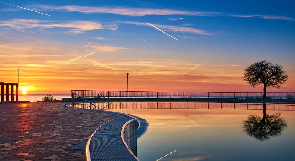 Umag spojuje čisté pláže, sportovní vyžití a bohatou kulturu v jedné destinaci.